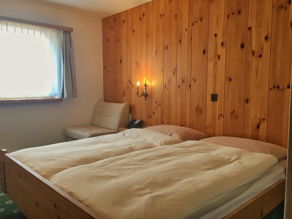 Hotel Saluver Celerina/Schlarigna Extérieur photo